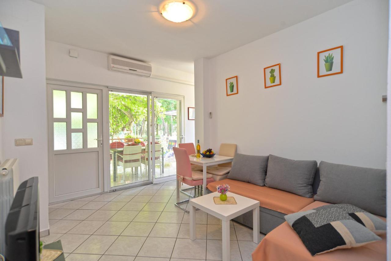 Apartments Marko 1377 Poreč Exteriör bild
