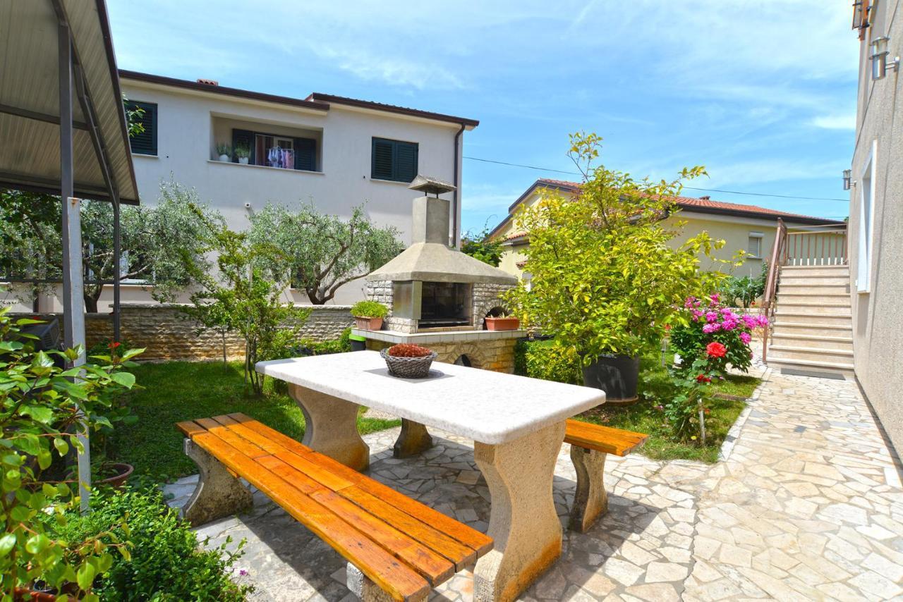 Apartments Marko 1377 Poreč Exteriör bild