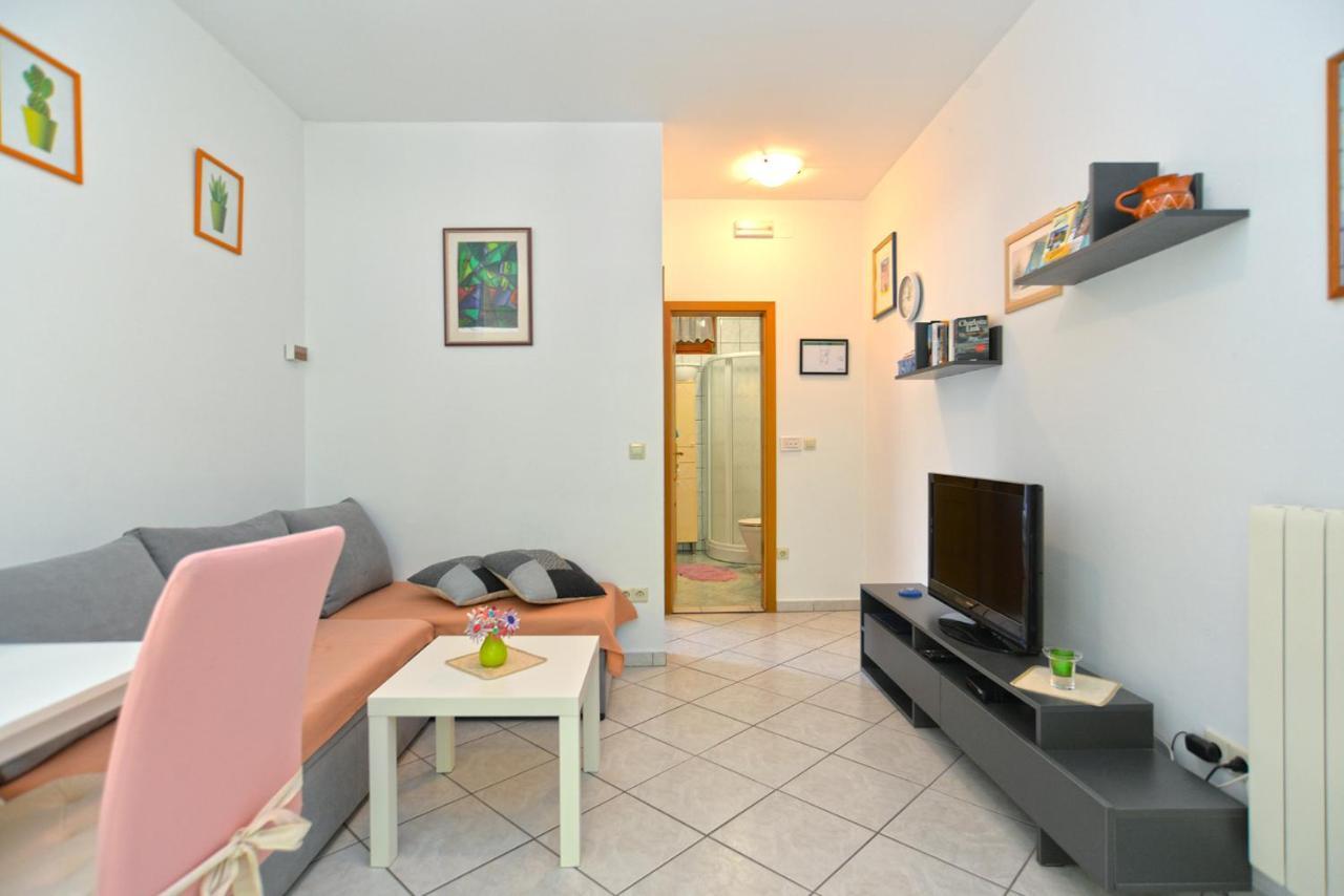 Apartments Marko 1377 Poreč Exteriör bild